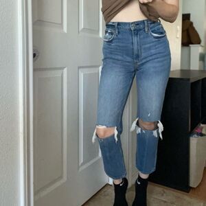 Abercrombie & Fitch Ankle Straight Ultra High Rise Jeans Sz 28 Short Distressed